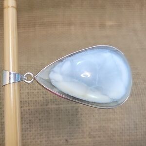 OWYHEE OPAL TEARDROP PENDANT